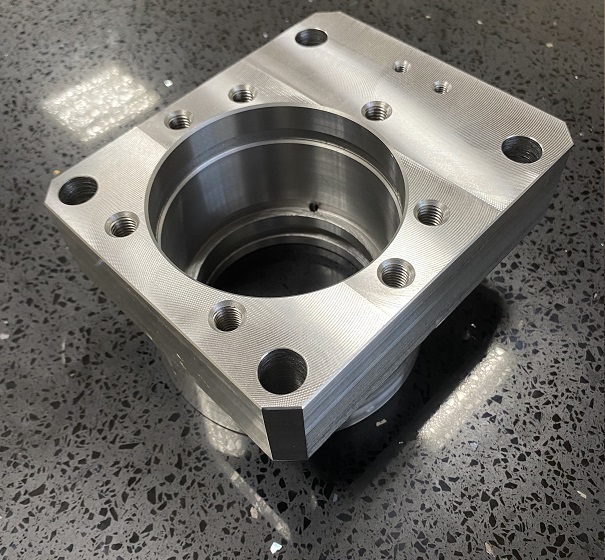 金屬製品加工-Housing NL